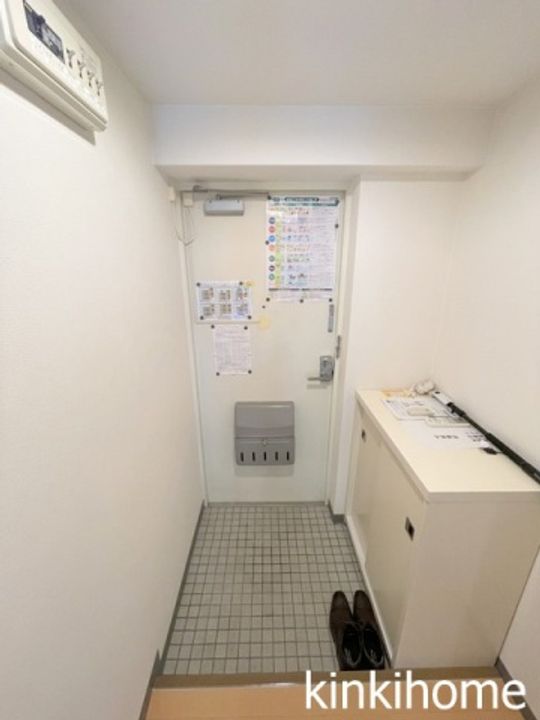 広島県広島市安佐南区古市3(マンション)の賃貸物件の玄関