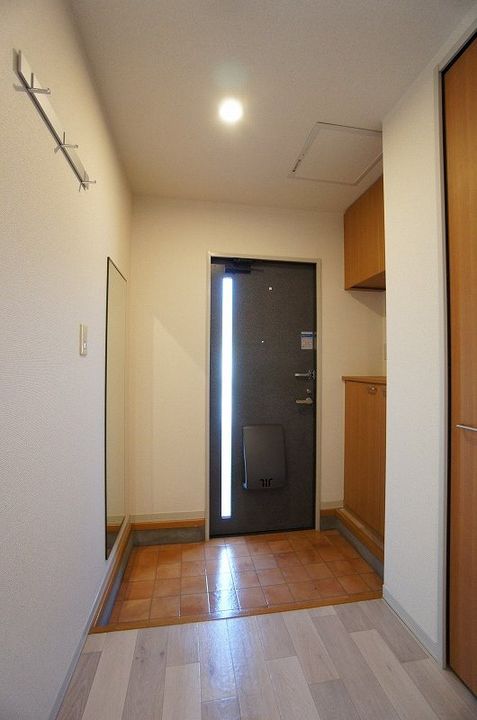 ルミエールIIの玄関