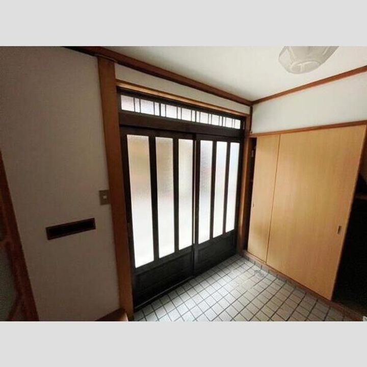 京都府京都市中京区姉大宮町東側(一戸建)の賃貸物件の玄関