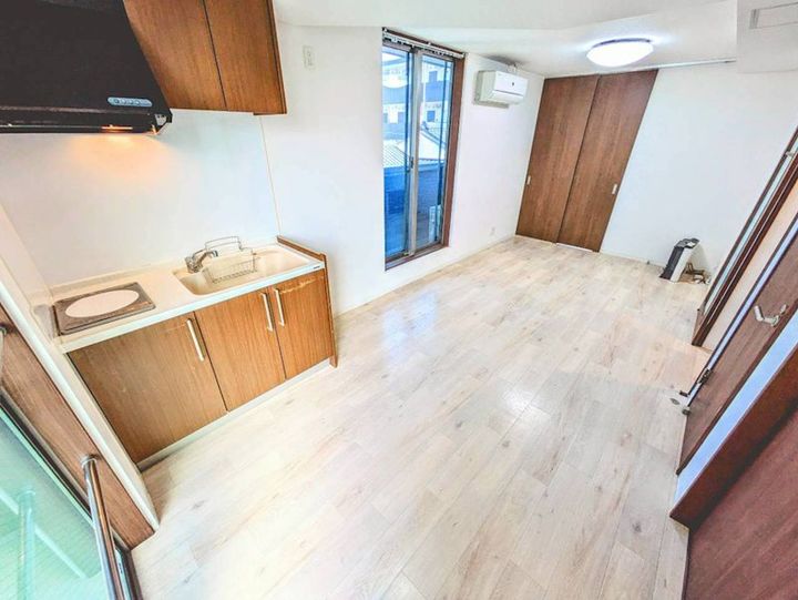 鹿児島県鹿児島市谷山中央2(アパート)の賃貸物件の居間