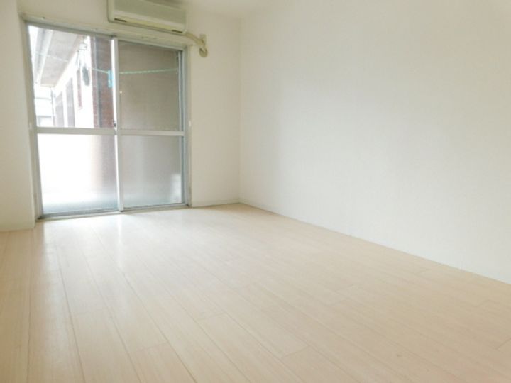 ハイブリッジ北小岩の内装