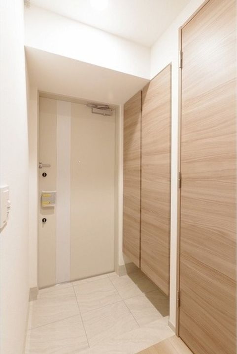 東京都板橋区板橋1(マンション)の賃貸物件の玄関