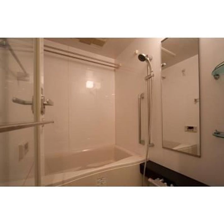 東京都港区南青山6(マンション)の賃貸物件の風呂