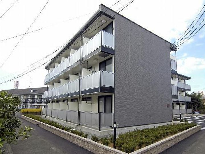 静岡県浜松市中央区海老塚2(マンション)の賃貸物件の外観