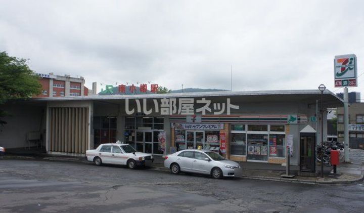 カラーパレスCの周辺