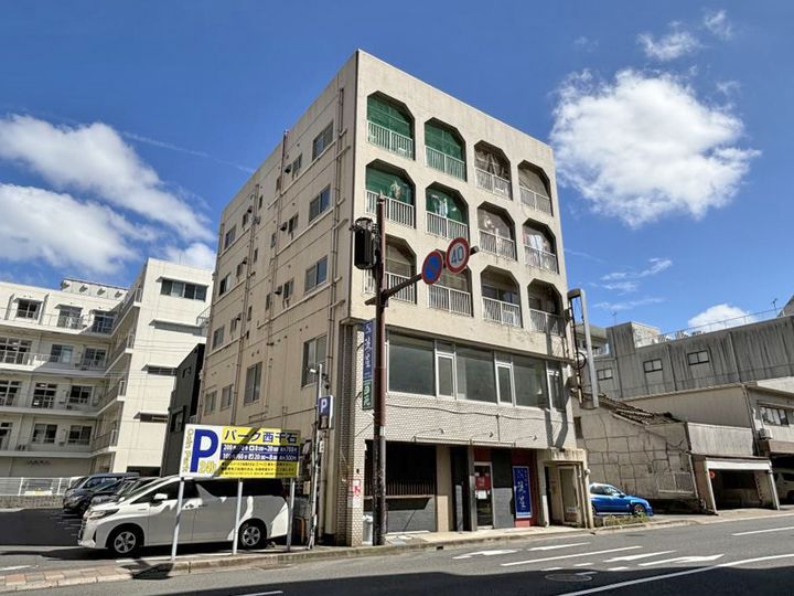 ルクール西千石の外観