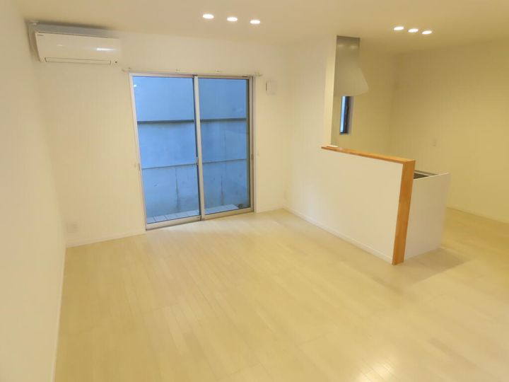 長崎県長崎市滑石4(一戸建)の賃貸物件の居間