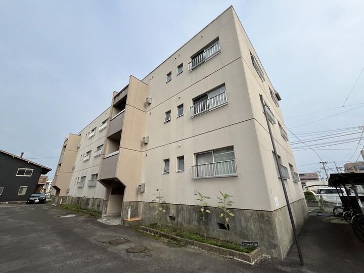 第2コーポラス藤の外観