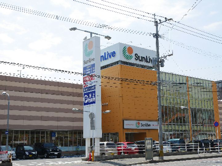 アンテス上到津の周辺