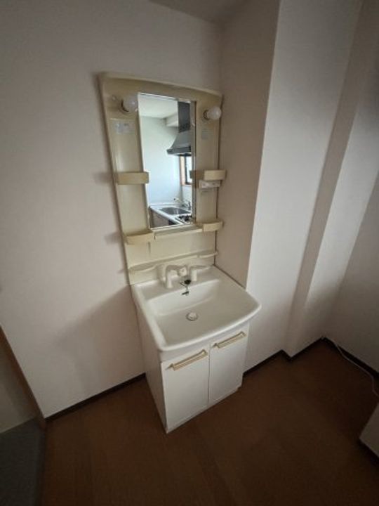 津賀マンションの内装