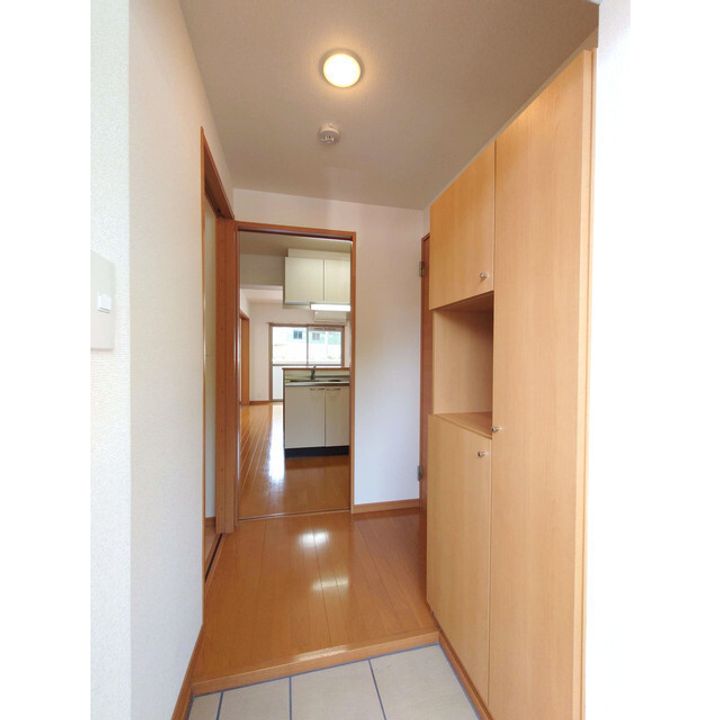 エクセレント 壱番館の玄関