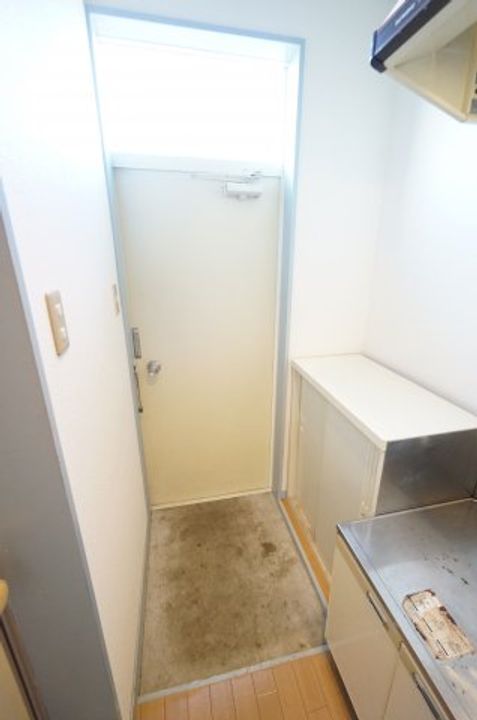 サンコーポ千原台Aの玄関