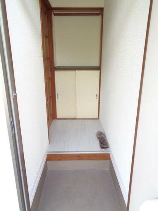 メゾンKの玄関