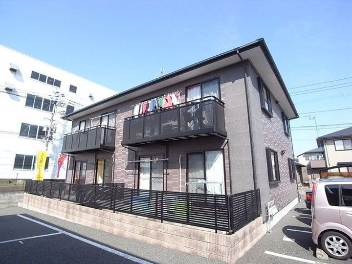 セレヴェリテIIの外観