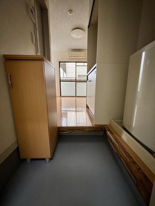 ハイツベルエールの玄関