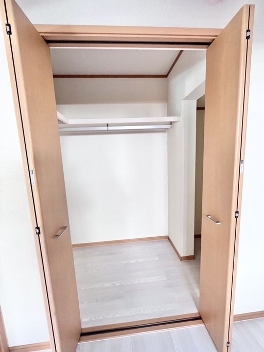 アゼリアンの内装