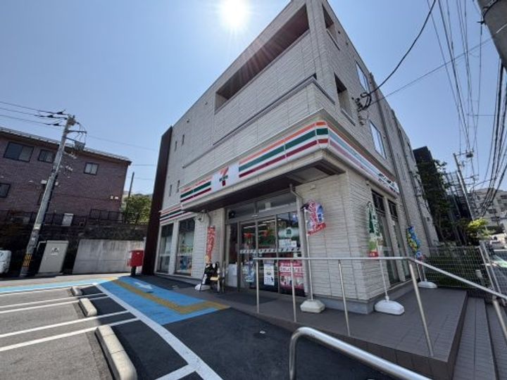 ビューラー大久保Cの周辺