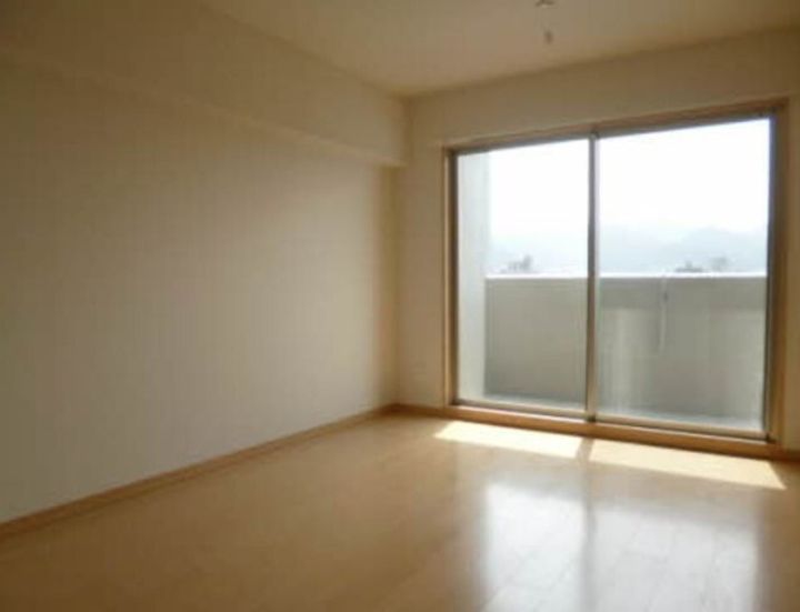 福岡県北九州市門司区柳町1(マンション)の賃貸物件の居間