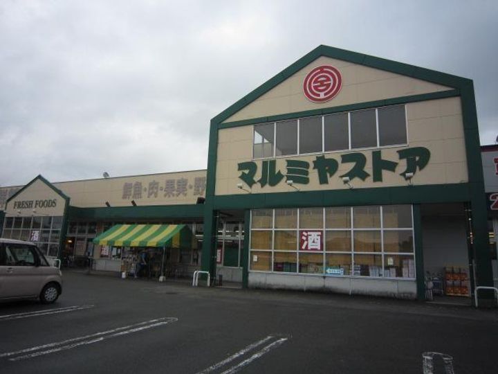 タウニィ加納の周辺