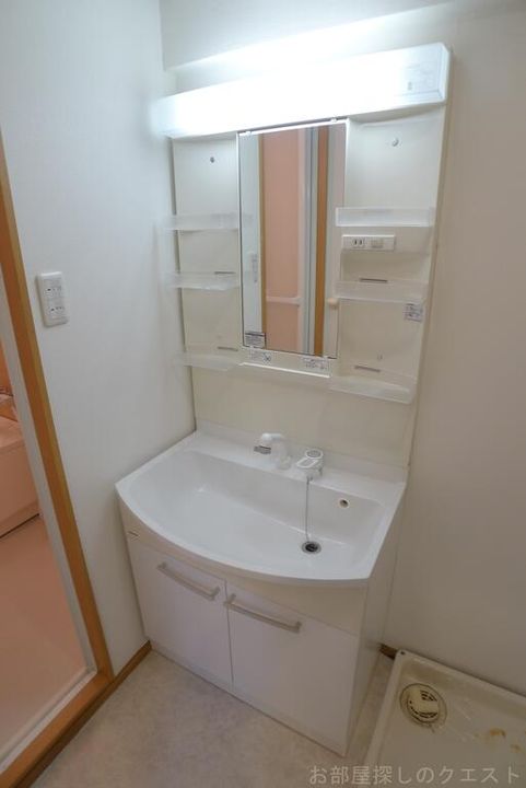 ハーモニアス元八事の内装