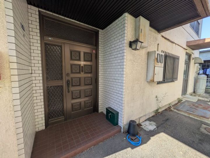 三重県四日市市新正4(一戸建)の賃貸物件の地図