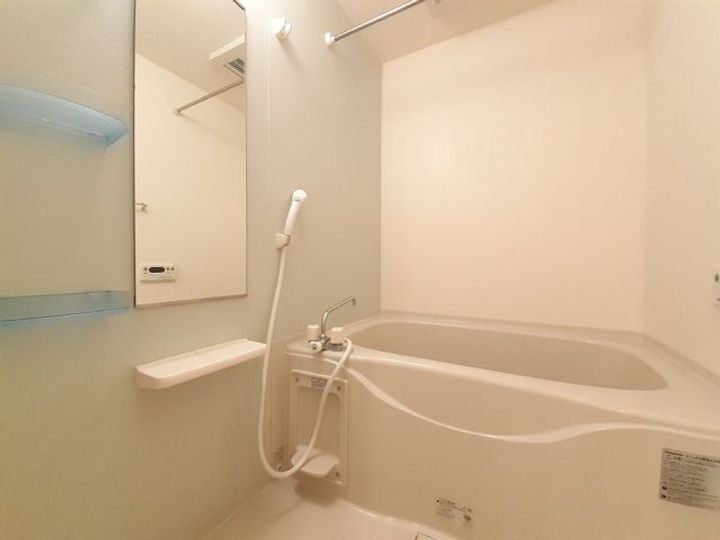 グリシーヌBの風呂