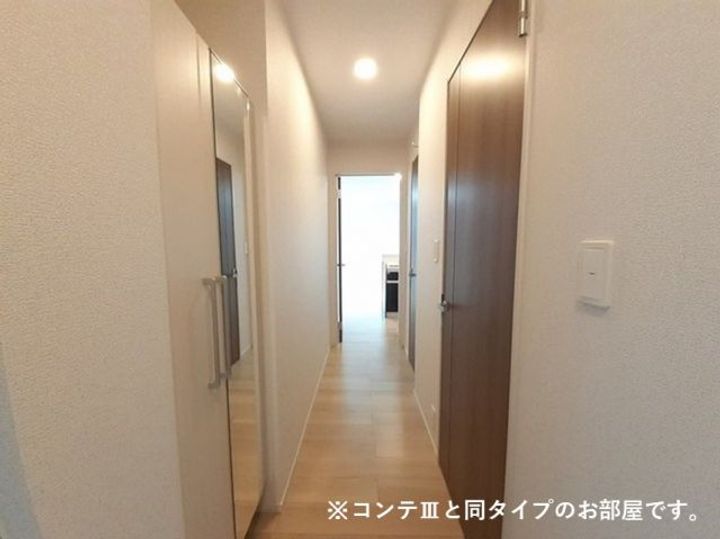 滋賀県草津市野村7(アパート)の賃貸物件の玄関
