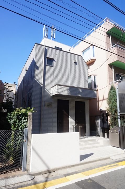 東京都中野区中野2(マンション)の賃貸物件の外観