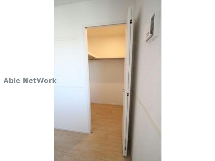 エターナルIVの内装