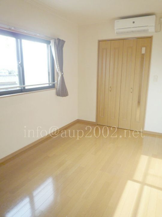 モギマンションの居間