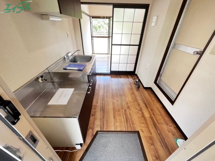 ブセナテラスの玄関