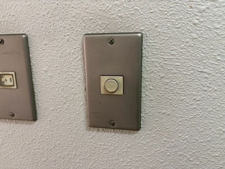 キャッツアイ本川の内装