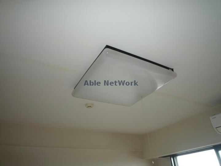 時の村21号館の内装