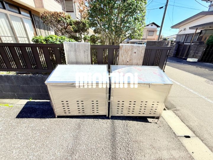 エステートピア子安の地図