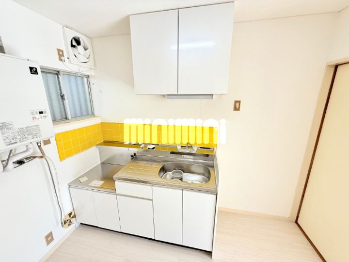 エステートピア子安のキッチン