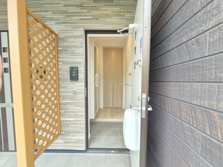 シャトー桜の玄関