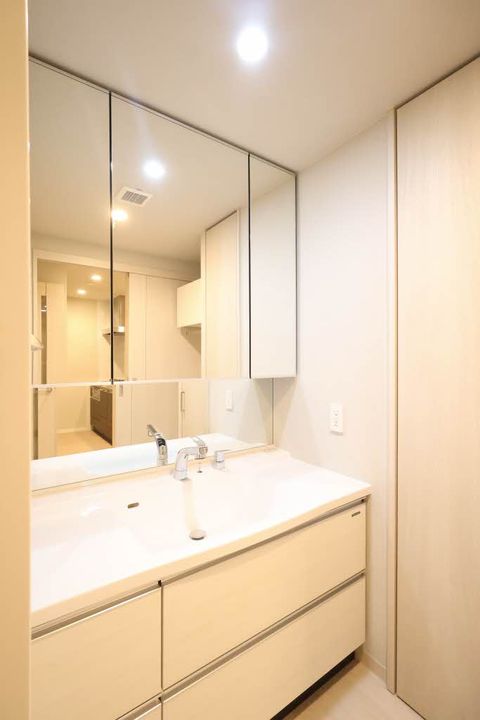 シャーメゾンステージ中央通りの内装