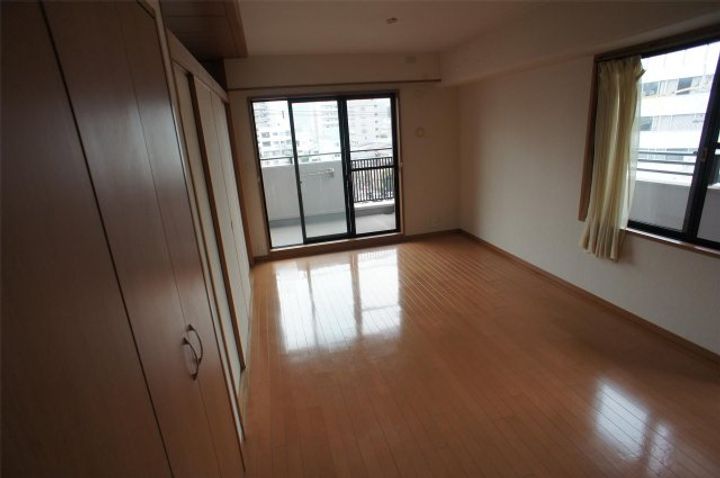 グランドメゾン古城公園401号の内装