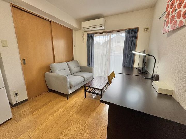 ファーニッシュド・ステイ伊那インター西の居間