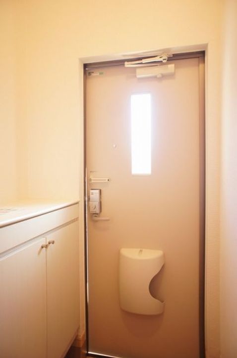 福島県いわき市平下平窪(アパート)の賃貸物件の玄関