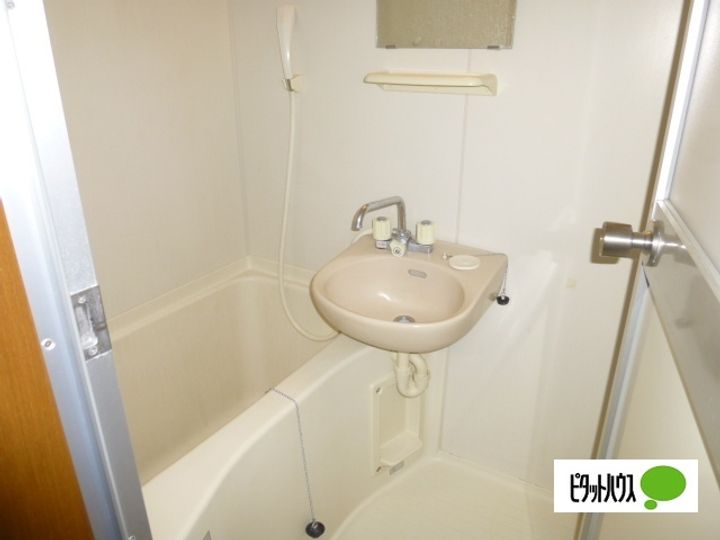 ベルシオン丸久B棟の風呂