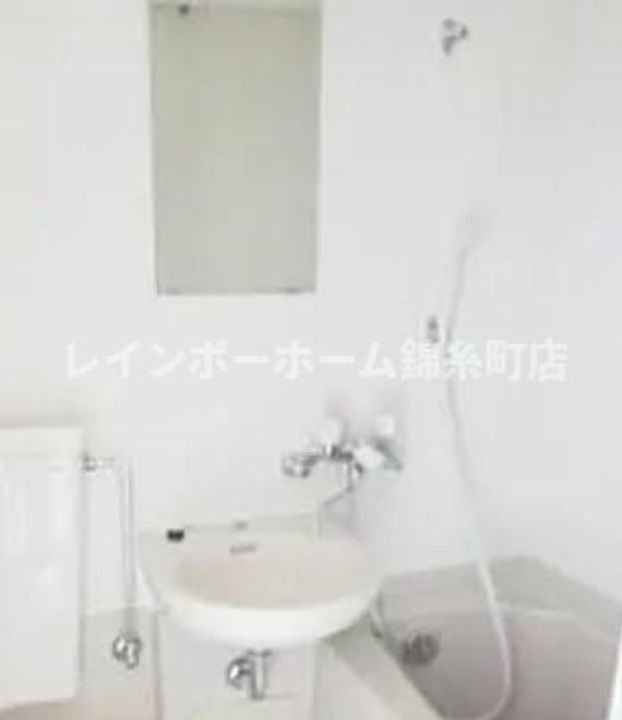 トップ押上の内装