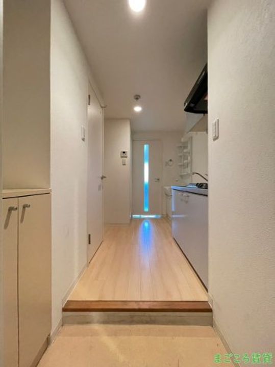 グランパシフィック堀江WESTの玄関