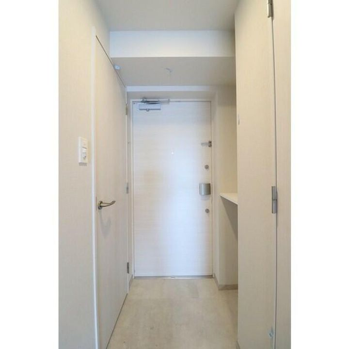 東京都江戸川区南篠崎町2(マンション)の賃貸物件の玄関