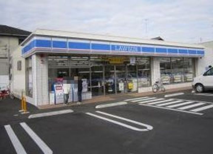 フォレストガーデンの周辺