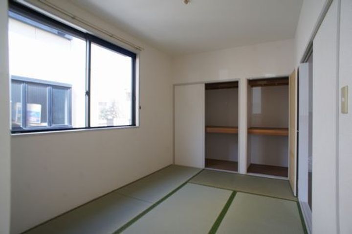 カーサ十一屋  C 102号室の内装