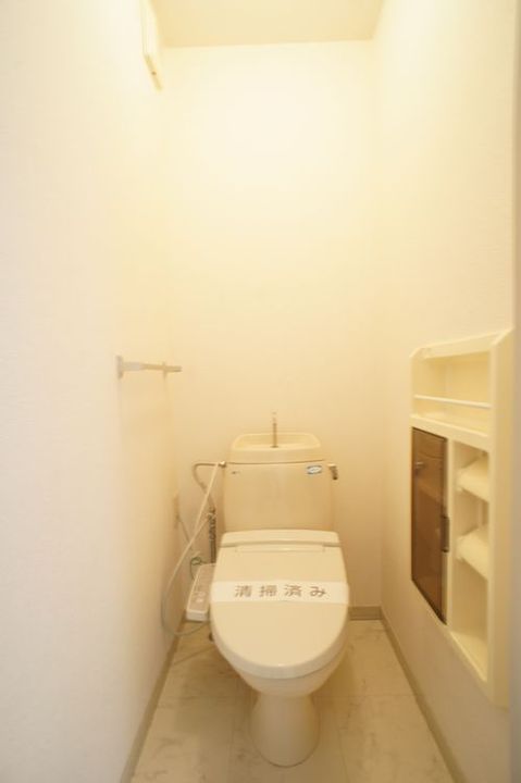 カーサ十一屋  C 102号室の内装