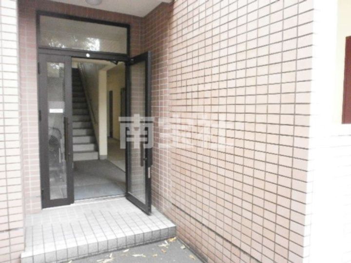 フリーダムマンションの地図