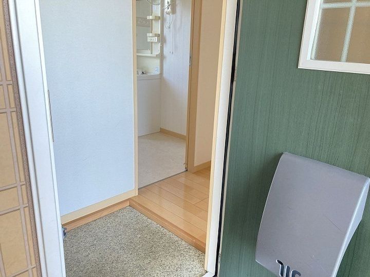 モアクレストの玄関