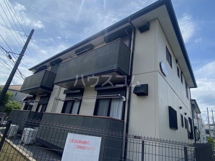 第14メゾン坂巻の外観